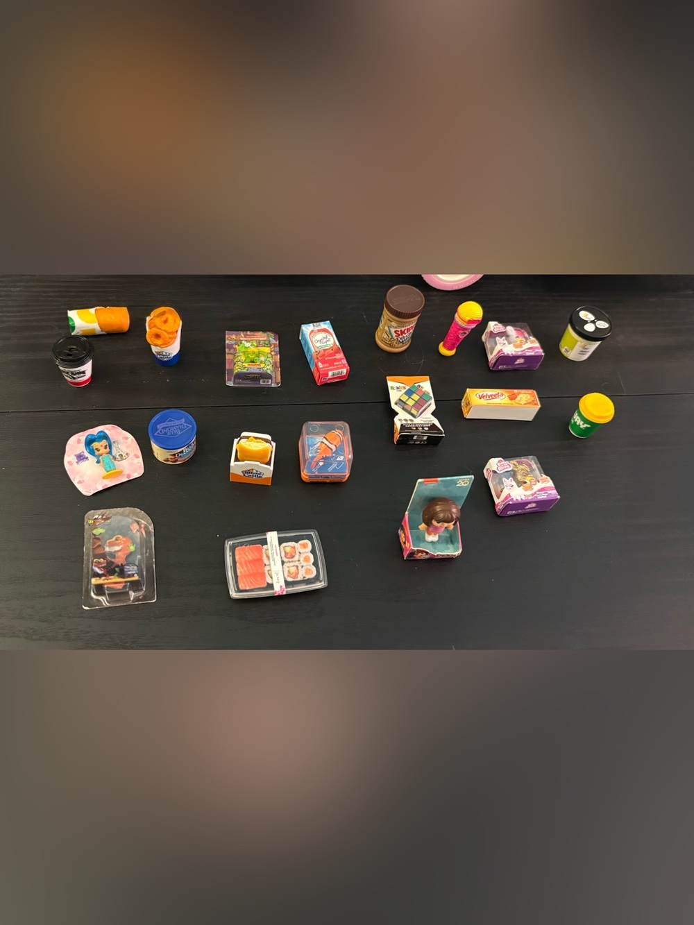 Mini brands. Miniature Kids Toy Food & Figures Playset - Multicolor